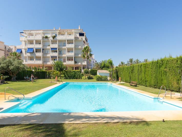 Apartamento para 8 personas, con piscina y terraza en La Colina Torremolinos