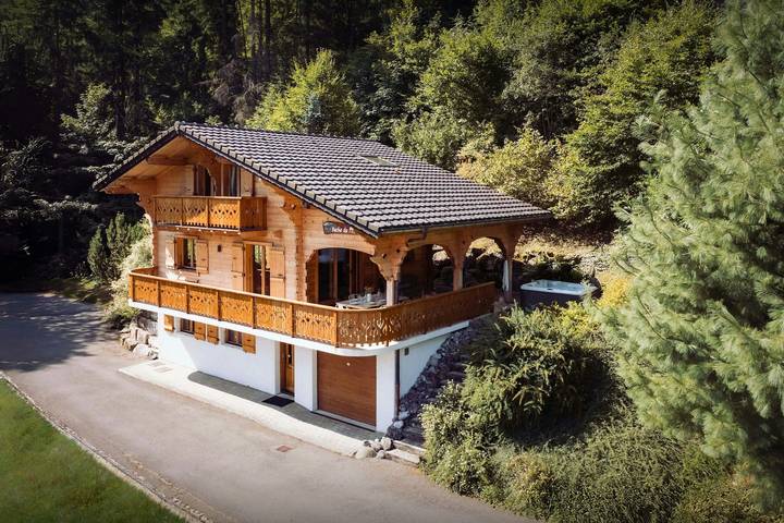 Séjour 8p avec vue imprenable, jacuzzi et sauna - Ovo Network in Saint-Jean-d'Aulps, Les Portes du Soleil