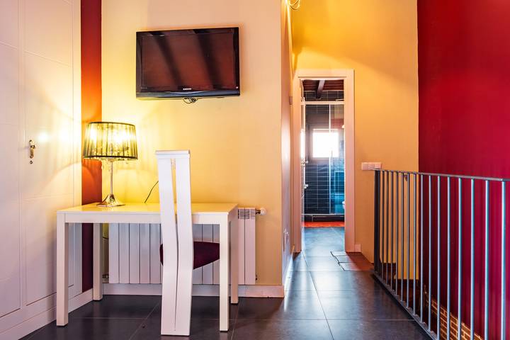 Chalet para 2 personas, con jacuzzi y balcón en Barco de Ávila-Piedrahita - 4