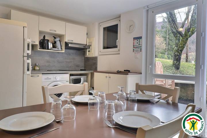 Casa de huéspedes para 3 personas, con piscina y terraza - 1