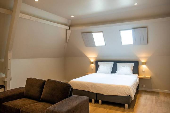 Location de vacances pour 10 personnes, avec Jacuzzi et Terrasse ainsi que Jardin et Piscine à Moorslede - 4