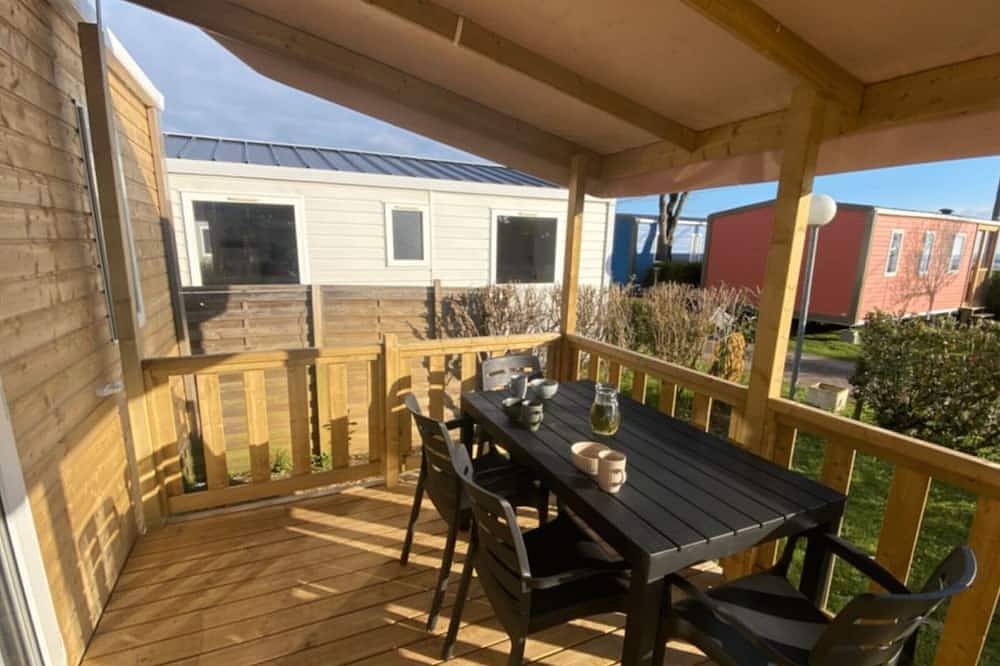 Mobil-home confortable avec terrasse pour 4 personnes in Dolus-d'Oléron, Côte de Beauté