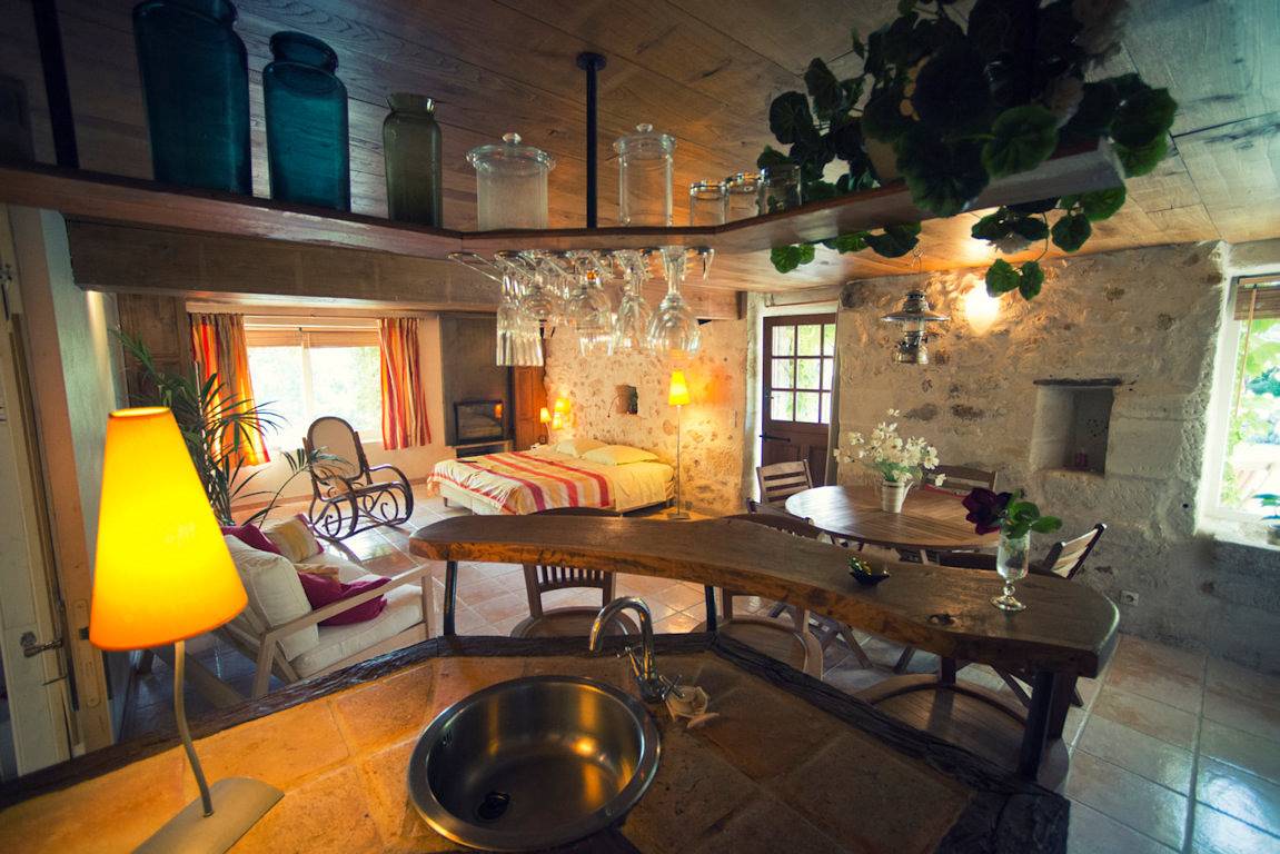 Chambres d'hôtes Au Grand Menasson - Chambre Coquelicots in Sainte-Maure-de-Touraine, Région de Chinon