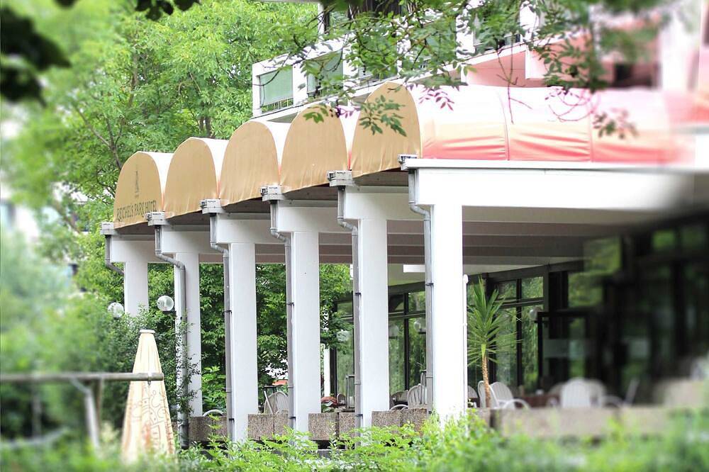Großes Einzelzimmer - Reichels Parkhotel in Bad Windsheim, Steigerwald