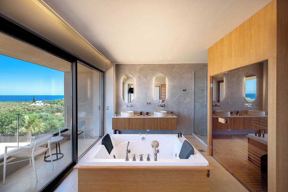 Casa Tequiero, an Ethereal Seaview Retreat in Limenas Chersonisou, Iraklio-Heraklion und Umgebung