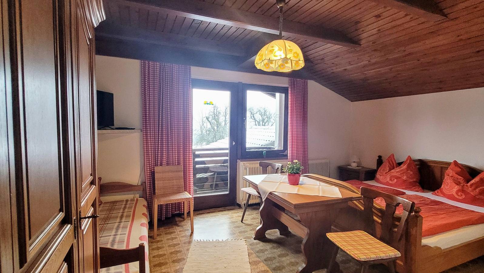 Zimmer für 3 Personen mit Balkon in Pichl (Roßleithen), Roßleithen