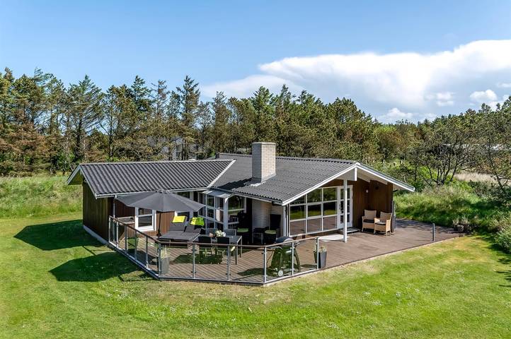 Ferienhaus für 6 Personen, mit Terrasse in Løkken