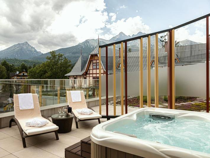 Hotel dla 2 osób, z ogród i jacuzzi oraz basen i sauna, Dla rodziny w Tatrzańska Łomnica