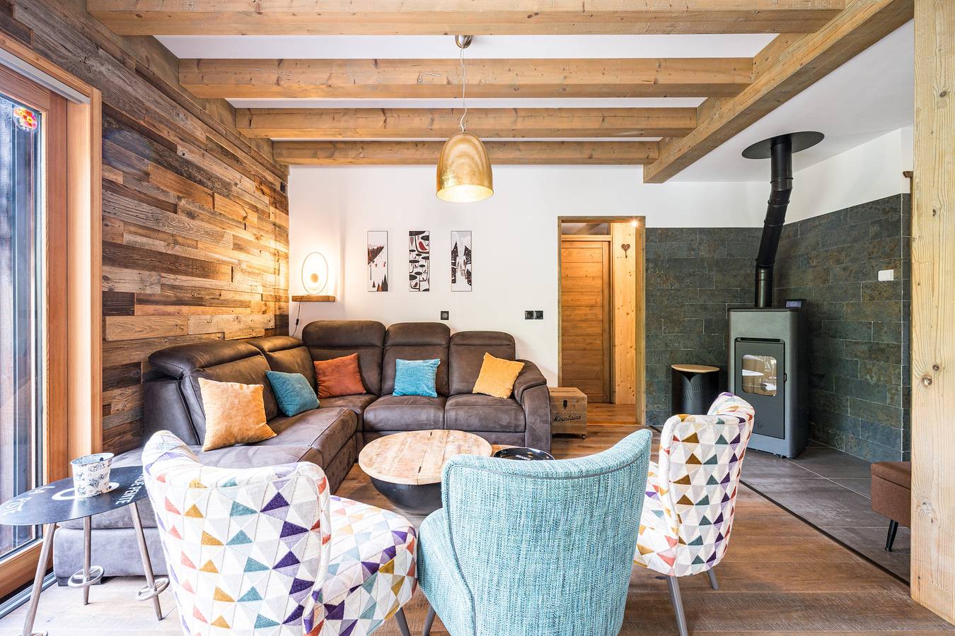 Chalet "Dolyo" con vistas a las montañas, terraza privada y Wi-Fi in Les Avanchers-Valmorel, Le Grand Domaine