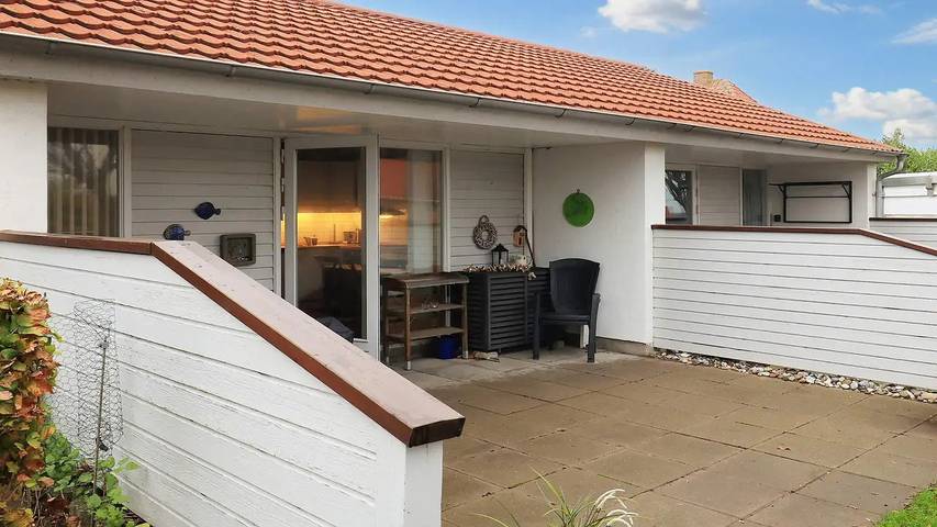 Ferienhaus mit Meerblick für 5 Personen, mit Garten