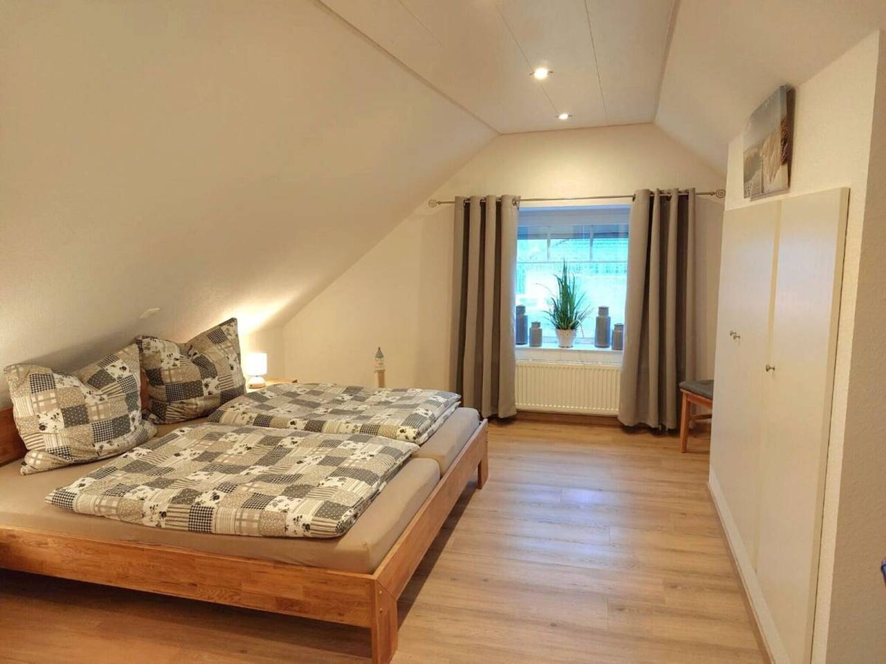 Hütte mit 2 Schlafzimmer in Upgant-Schott, Nordseeküste