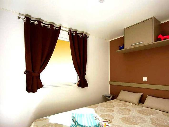 Camping Quercy Vacances - Mobilheim 4 personen - Komfort - 2 Zimmer in Saint-Pierre-Lafeuille, Quercy