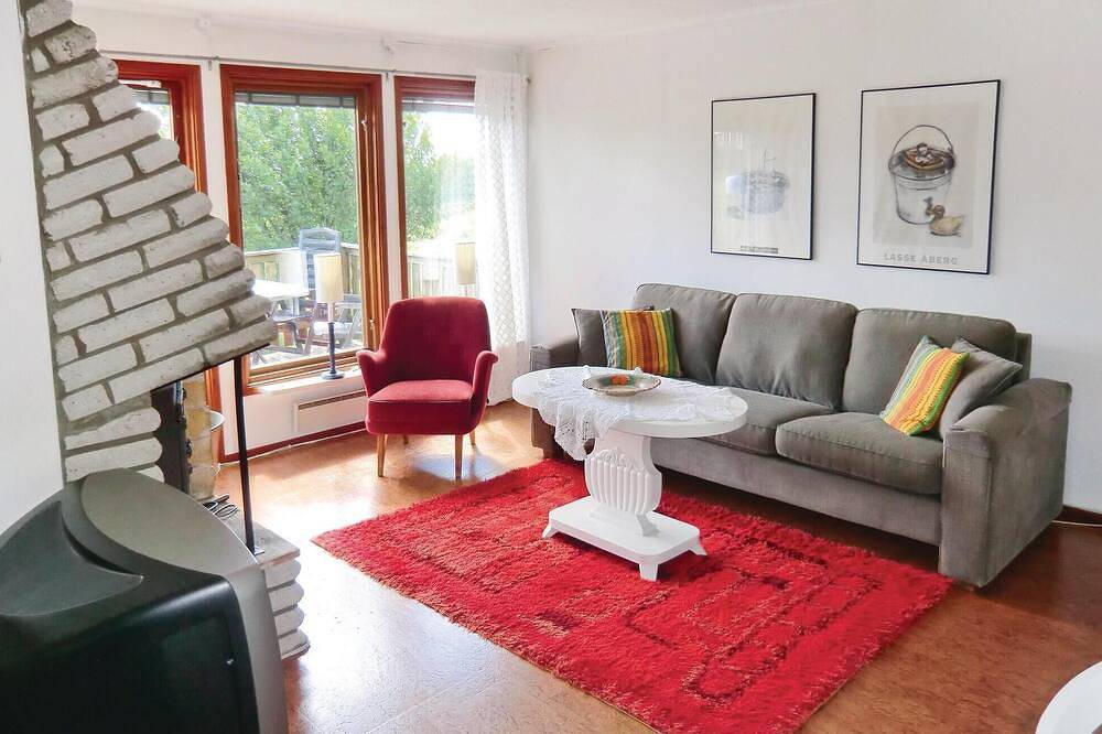 Schönes Zuhause in Landsbro mit Wlan in Jönköpings län