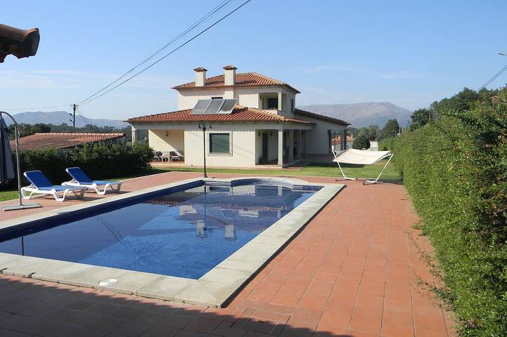 Location de vacances pour 8 personnes, avec Balcon dans Geraz Do Lima