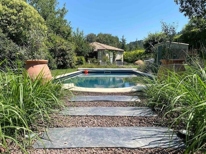 Location de vacances pour 4 personnes, avec jardin et piscine à Le Puy-Sainte-Réparade - 3