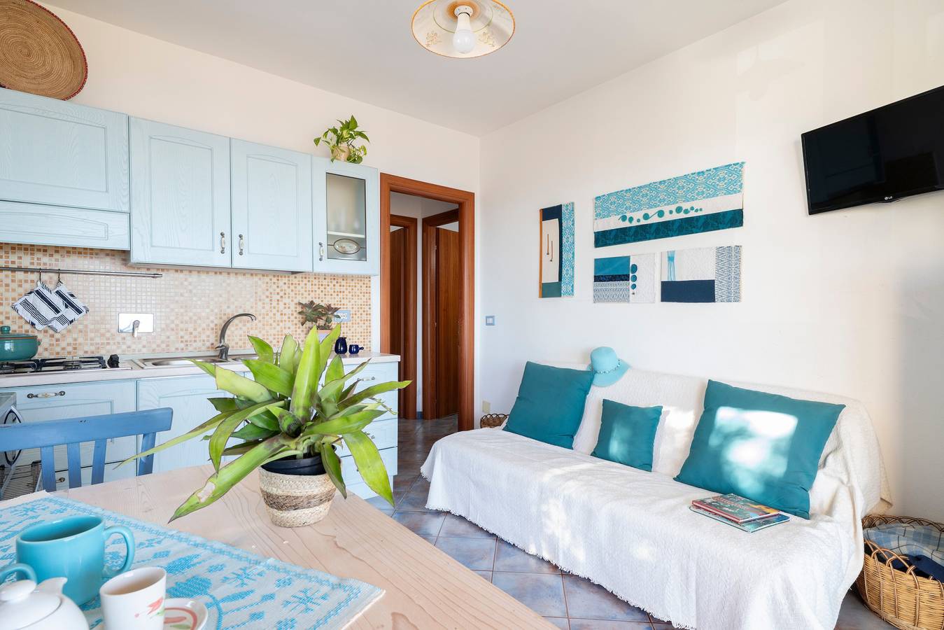 Appartement 'Vista Mozzafiato' met Uitzicht op Zee, Wi-Fi en Airconditioning, foto 8