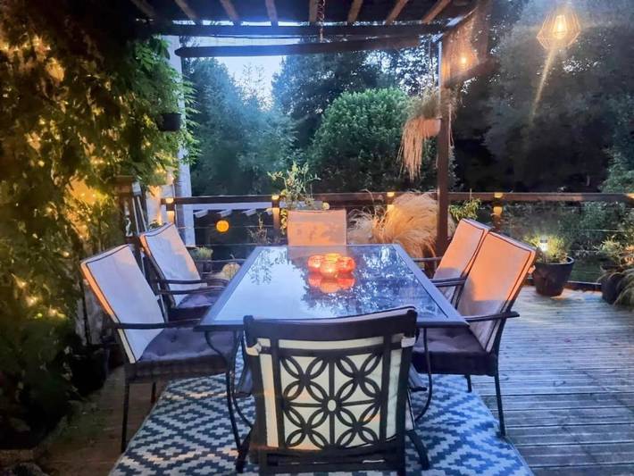 Chambre d’hôte pour 2 personnes, avec Terrasse ainsi que Jardin et Vue
