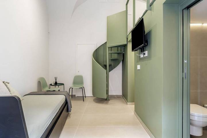 Appartamento intero, GuestHost - Central and Bright Apartment Catania in Catania, Catania e dintorni