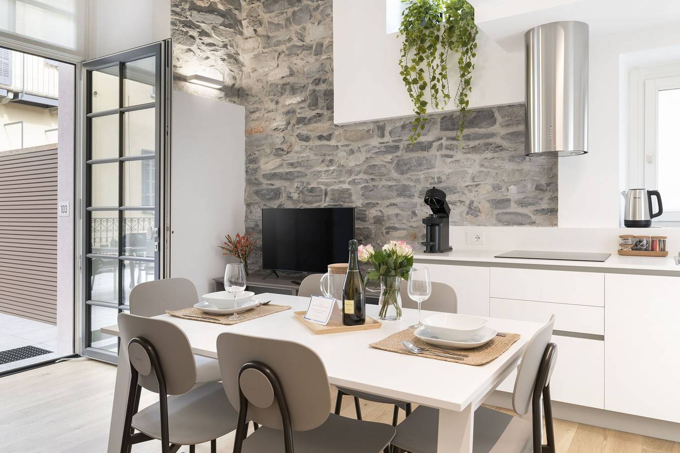Appartamento vacanze a Como a partire da 330€ a notte