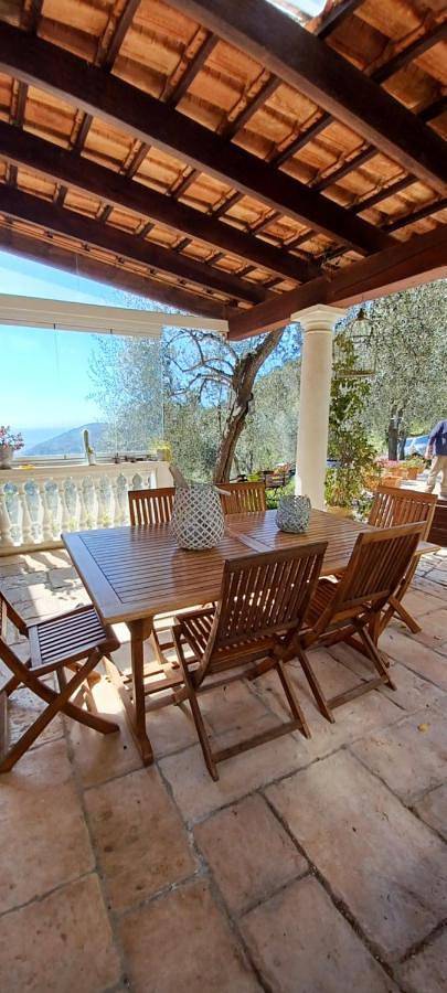 Location de vacances pour 4 personnes, avec vue et jardin à Sainte-Agnès - 2
