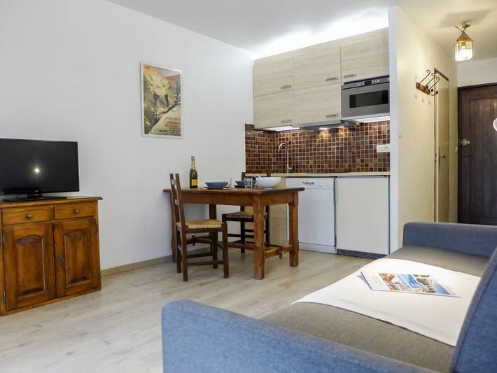 Gîte pour 2 personnes, avec Terrasse et Jardin dans Mer de Glace
