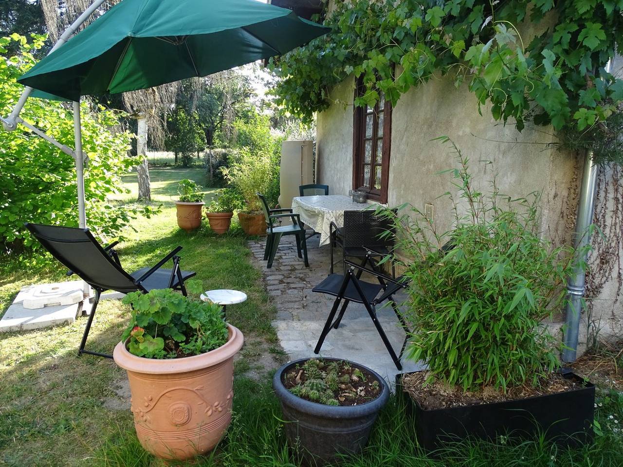 Studio entier, Le Studio des Communs de Bon Hôtel in Ligny-le-Ribault, Sologne