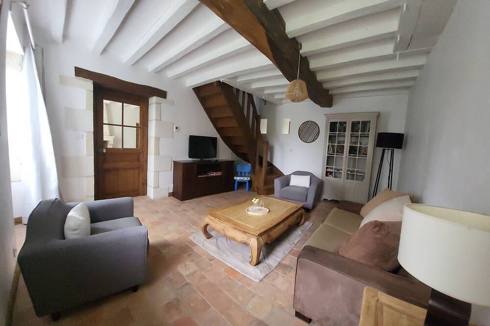 🌹 Charmante maison au cœur de Chédigny –  le village des Roses 🌹 in Chédigny, Vallée de la Loire