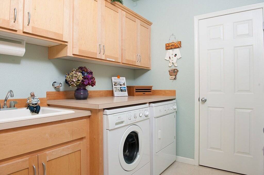 Ganze Wohnung, * Promo!* Three Bedroom Oceanfront Condo, Wifi, Hdtv, Whirlpool und Innenpool in Depoe Bay, Lincoln County (OR)