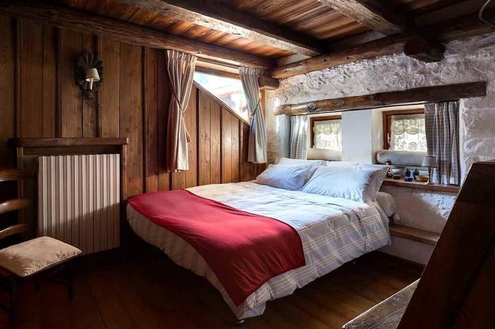 Maison Biquetta in Entreves, Courmayeur