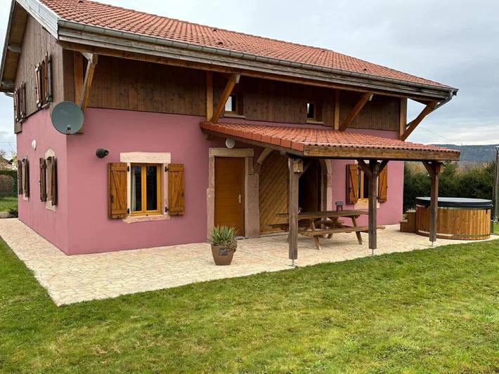 Casa de vacaciones para 10 personas, con jacuzzi y jardín - 1