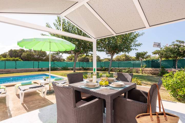 Chalet para 4 personas in Cala Blanes, Ciudadela
