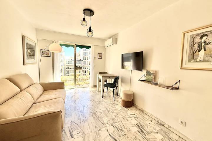 Studio entier, Antibes Centre Ville - Studio 2 personnes in Antibes, Côte méditerranéenne (France)