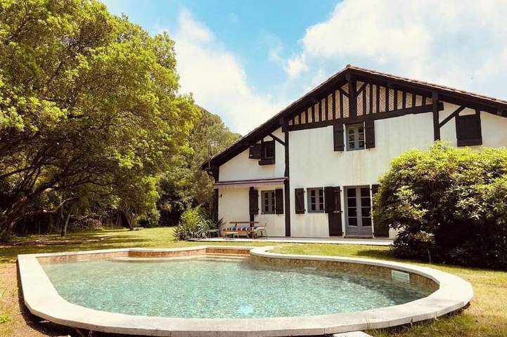 Maison de vacances pour 10 personnes, avec piscine à Lit-et-Mixe