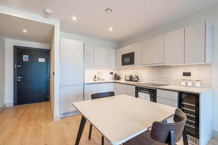 Ganze Wohnung, Ferienwohnung für 2 Personen mit Terrasse in London, Südostengland
