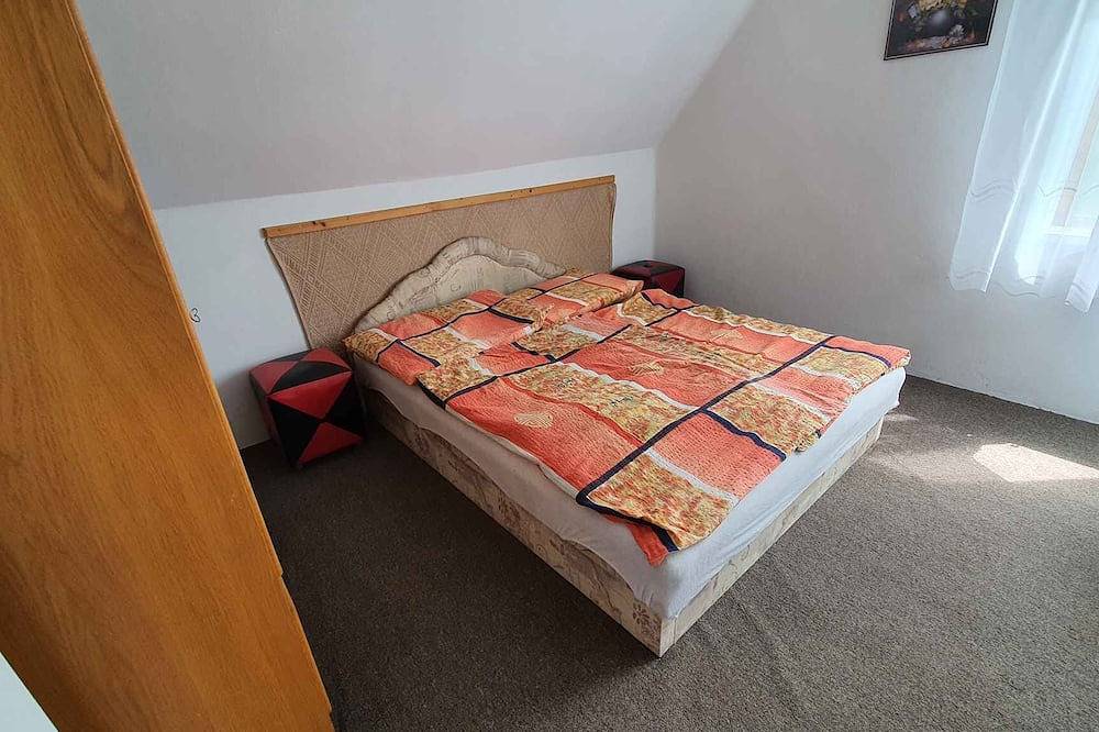 Ganze Wohnung, Ferienwohnung mit Wlan und Parkplatz in Balatonboglar, Plattensee Südufer