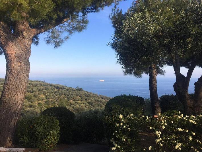 Villa pour 6 personnes, avec jardin et vue, animaux acceptés à Imperia - 2