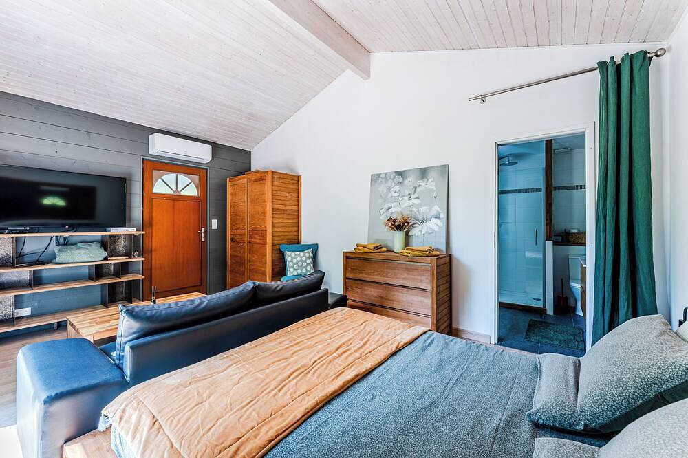 Villa Carmen, between Bordeaux and Arcachon! in Salles, Arcachon region