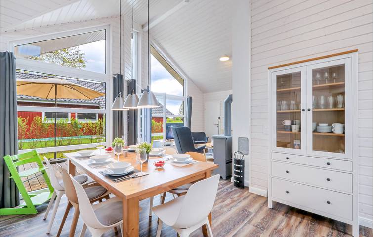Appartement confortable au bord de la mer avec parking et terrasse in Krems II, Arrondissement de Segeberg