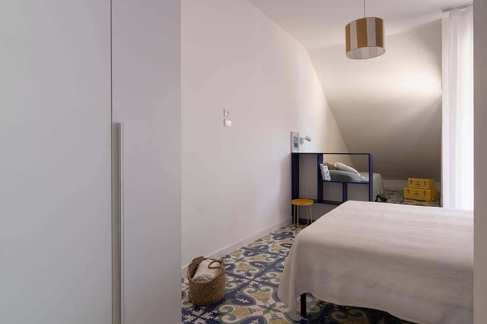 Ganze Wohnung, Penthouse With Large Terrace With Sea View And Parking Space in Martinsicuro, Teramo Provinz