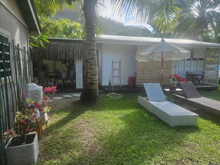 Maison d’hôte pour 2 personnes, avec jardin et vue dans Ha'apiti - 4