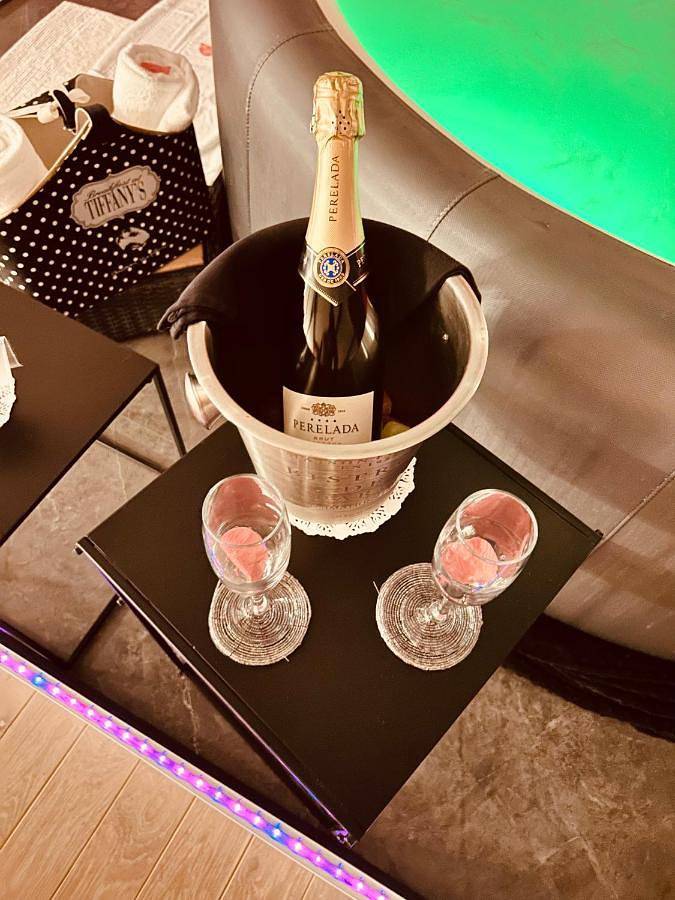 Gîte pour 2 personnes, avec jacuzzi ainsi que balcon et sauna à Verviers - 4