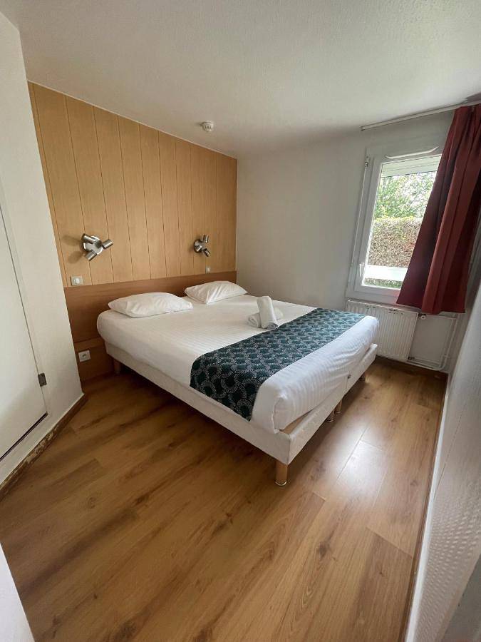 Hôtel pour 3 personnes, avec jardin, animaux acceptés à Seynod - 4