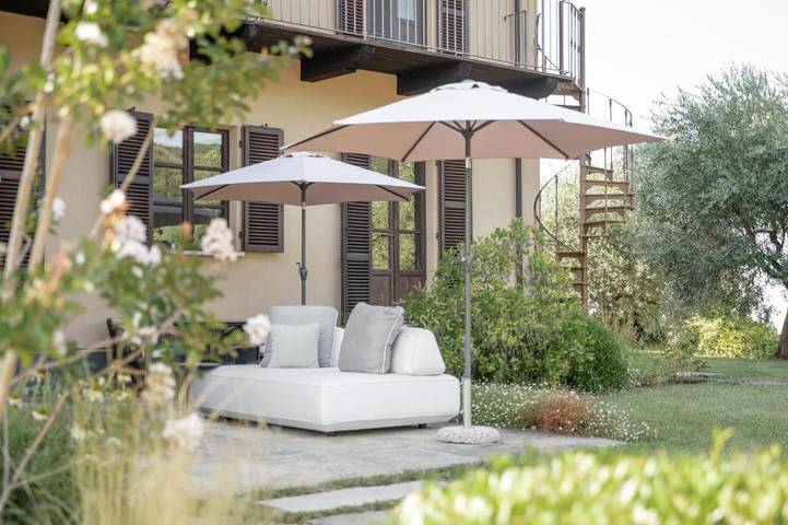 Appartamento per 2 persone, con Balcone e Terrazza nonché Giardino e Panorama a Saluzzo