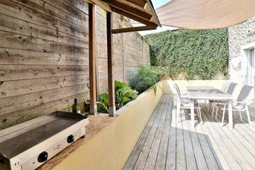 Location de vacances pour 11 personnes, avec terrasse dans Beaussais-sur-Mer