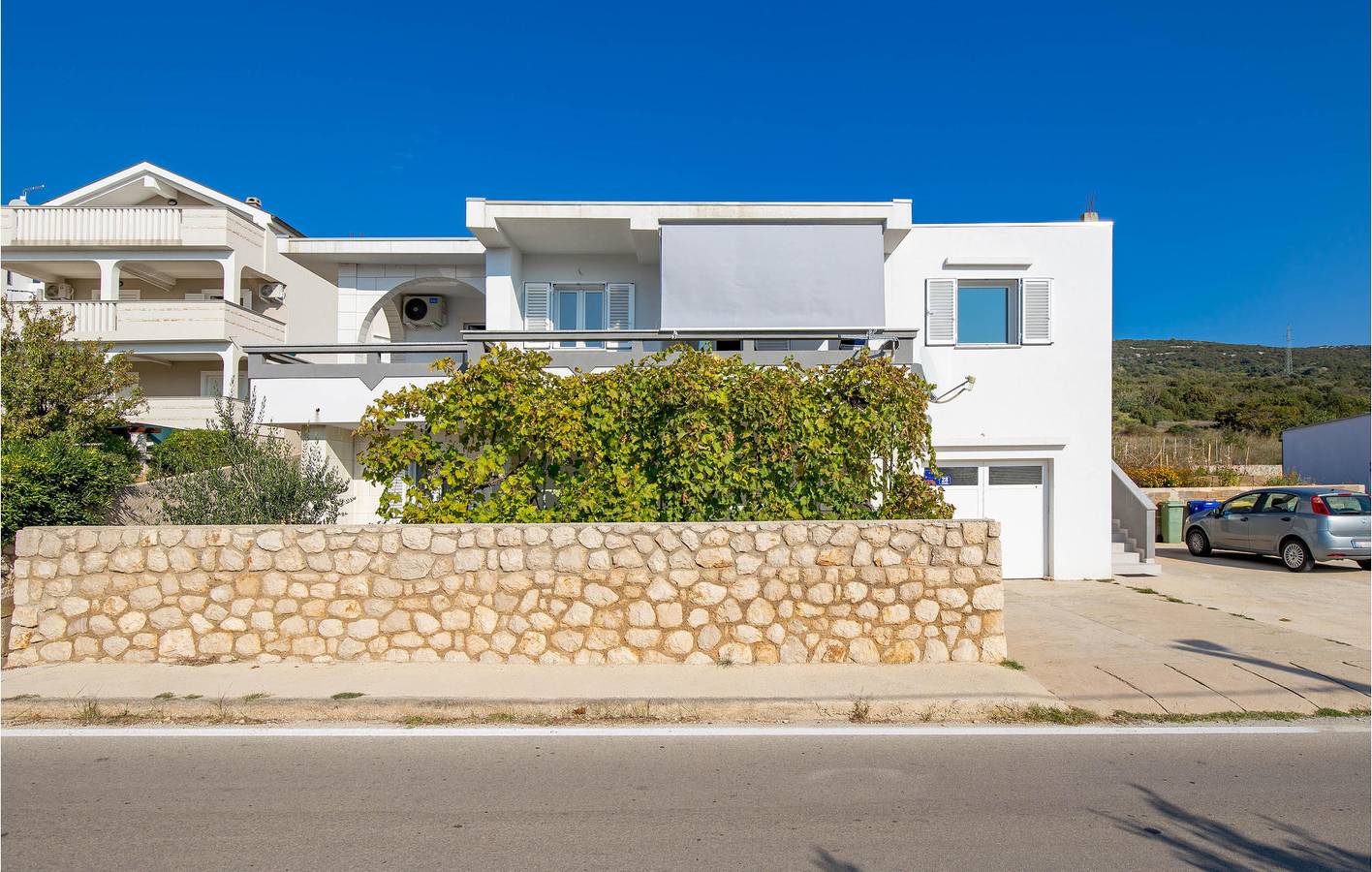 Ganze Ferienwohnung, Ferienwohnung für 4 Personen mit Terrasse in Stara Novalja, Pag