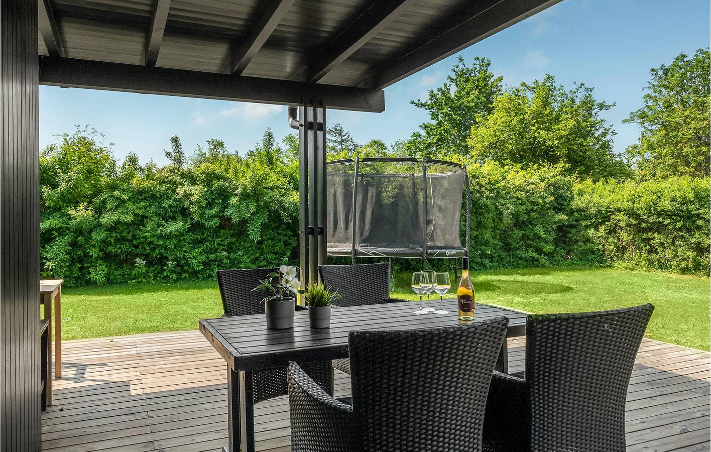 Feriehus for 5 personer med have in Tisvilde, Kattegat