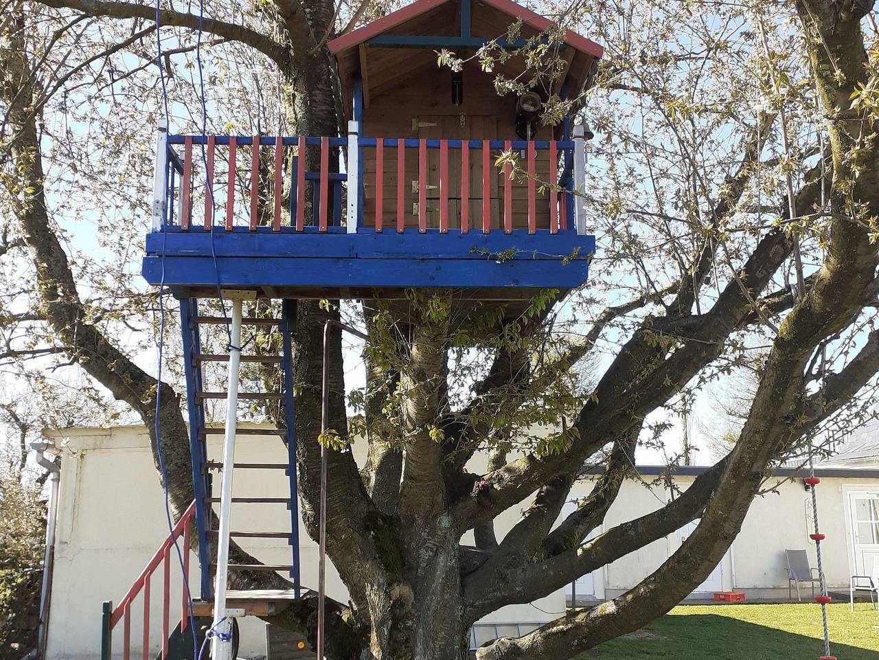 Kleinis Ferienhof Hohen Niendorf bei Ostseebad Kühlungsborn - 3-Raum-Fewo Hang Loose (35m², max 5 Personen, Og) in Hohen Niendorf, Bastorf
