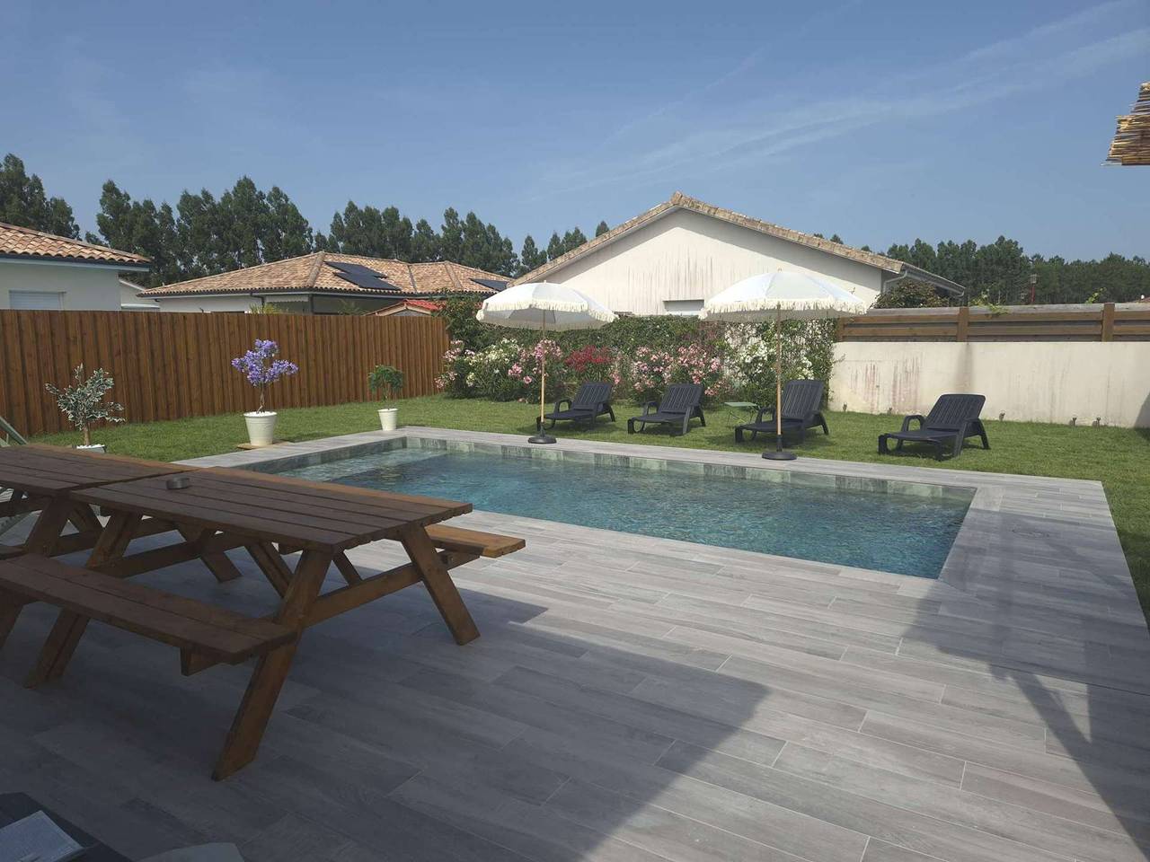 Entire holiday apartment, Maison cosy avec piscine 6 - 8 pers in Parentis-en-Born, Côte d’Argent