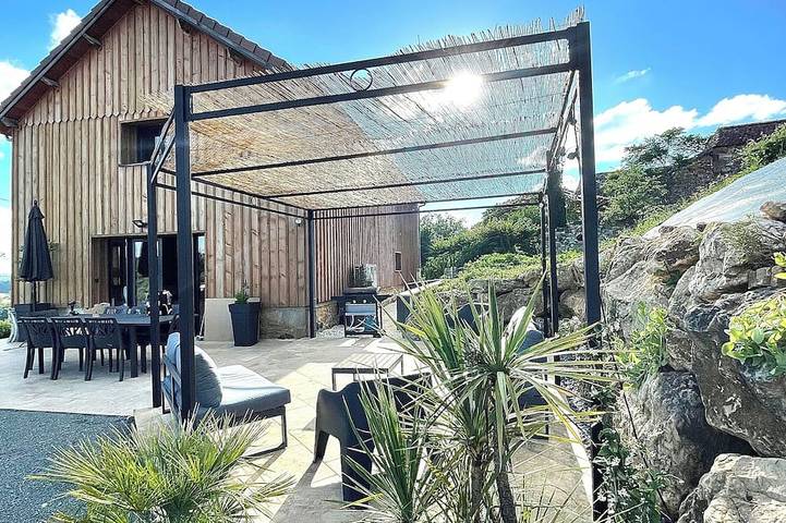 Location de vacances pour 8 personnes à Carves