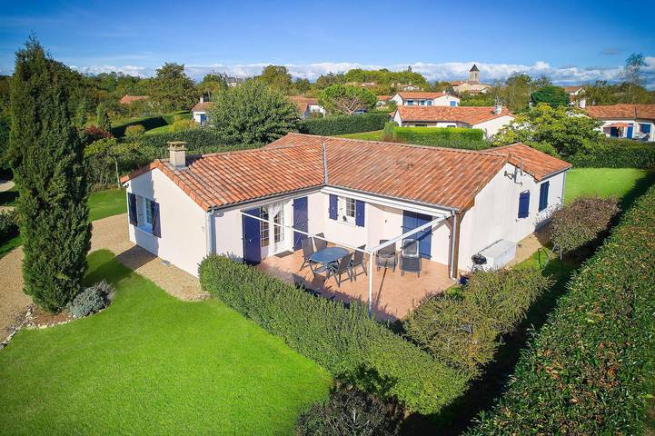 Location de vacances pour 4 personnes, avec Jardin à Vasles